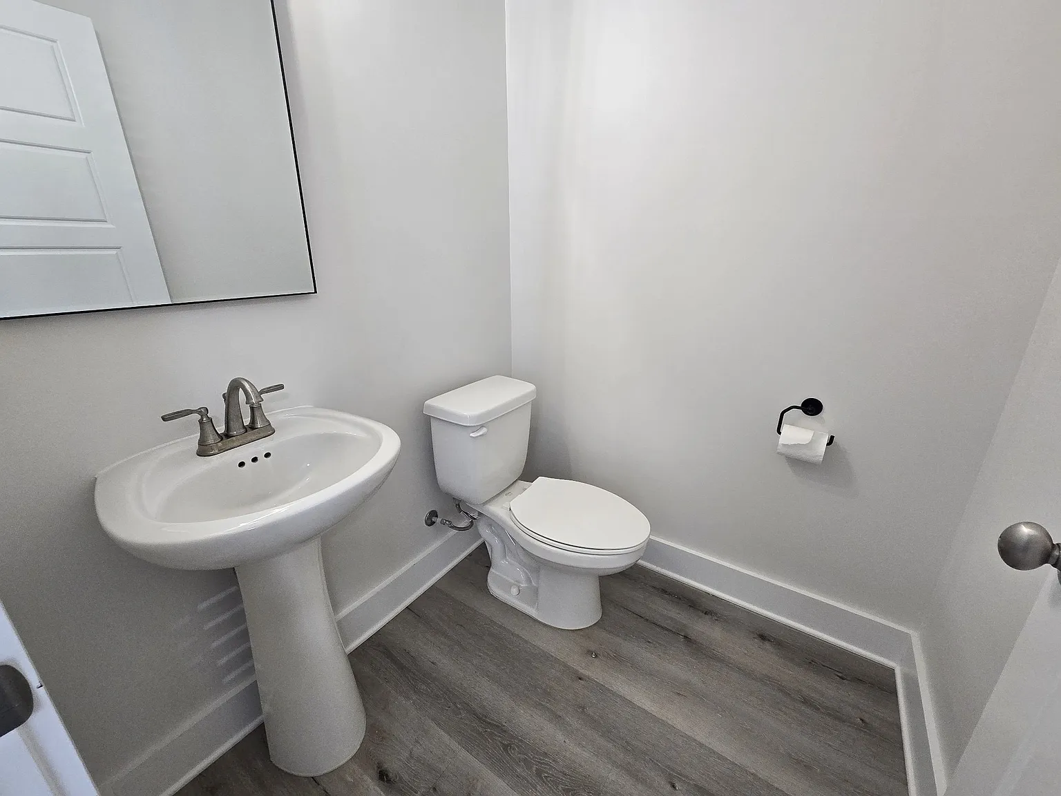 3 bed, 2.5 bath, 1765 sqft, $2,150 — Photo 3