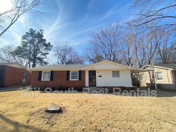 1225 S White Station Rd, Memphis, TN 38117