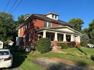111 Academy St #2, Berryville, VA 22611