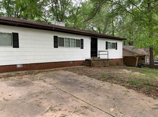 2815 Tara Rd, Jackson, MS 39212