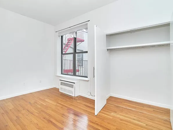 241 West 113th Street image 7 of 12