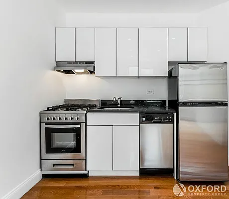 Rented by Oxford Property Group | media 11