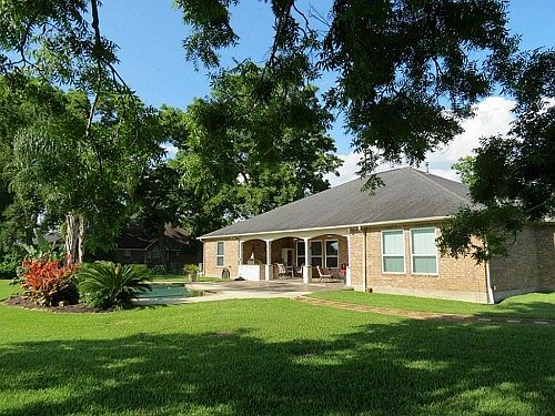 5th image of 3511 River Bend Dr