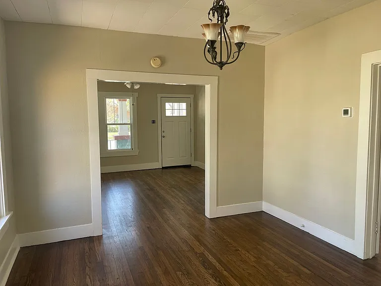 1302 Jeanette St — Photo 8