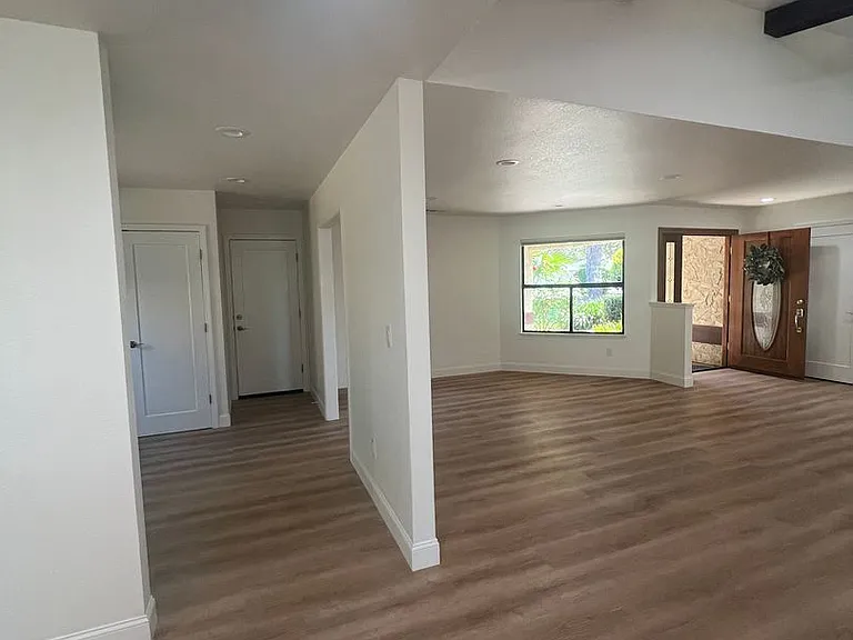 4177 Villa Dr — Photo 20