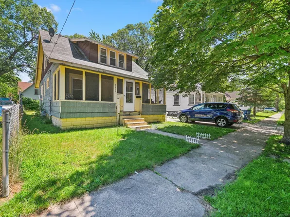 3010 Highland St, Muskegon Heights, MI 49444