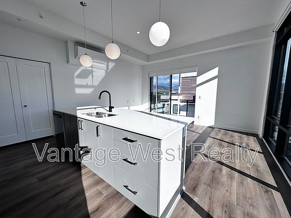 5th image of 1274 Devonshire Ave #601