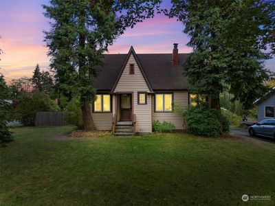13056 1st Avenue NE, Seattle, WA, 98125