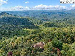 8108 Rocky Knob Rd, Lenoir, NC 28645
