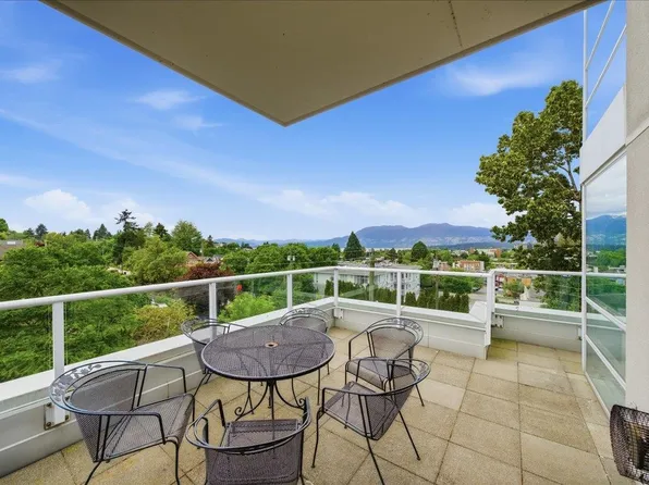 1818 W 6th Ave #602, Vancouver, BC V6J 1R6