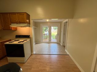 632 NE Poplar St, Topeka, KS 66616