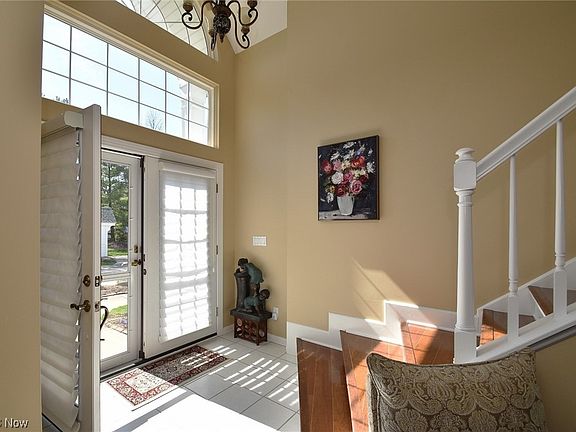 2nd image of 94 W Stonebrooke Dr #15