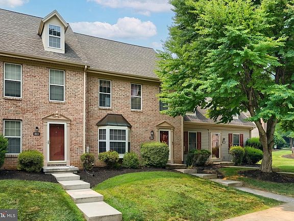 3rd image of 804 Skyview Dr #804