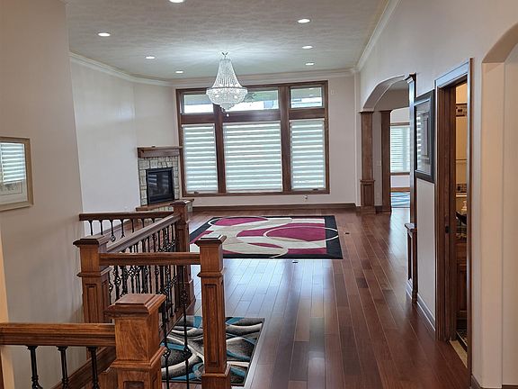 5th image of 7208 S Ludlow Cir