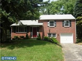 321 Conestoga Rd, Devon, PA 19333