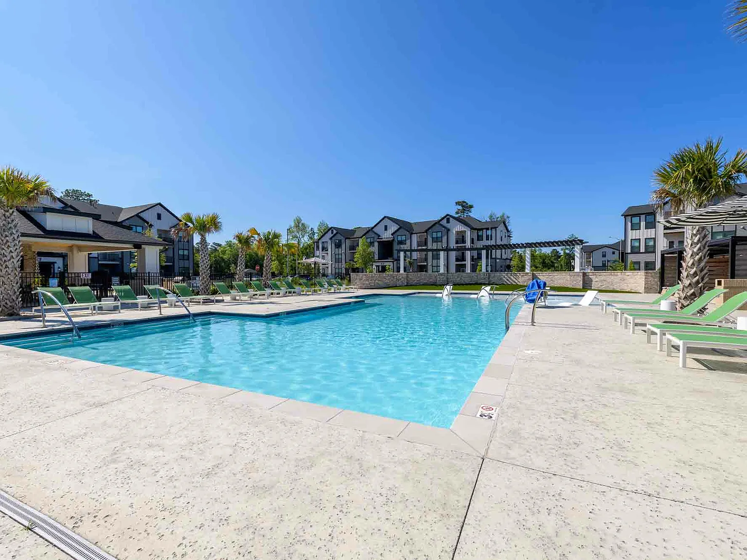 Topsail North Shore — Photo 1