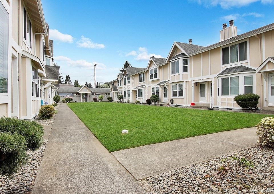 1st image of 2621 Mountain View Ave W