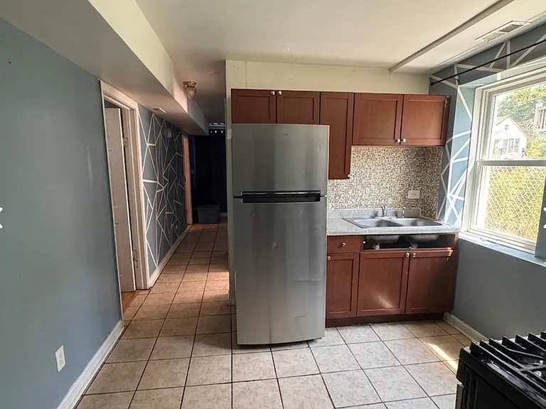 5016 S Aberdeen St — Photo 3