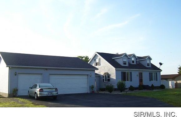 1st image of 119 Lakewood Dr