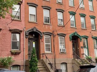 221 8th St #1, Jersey City, NJ 07302