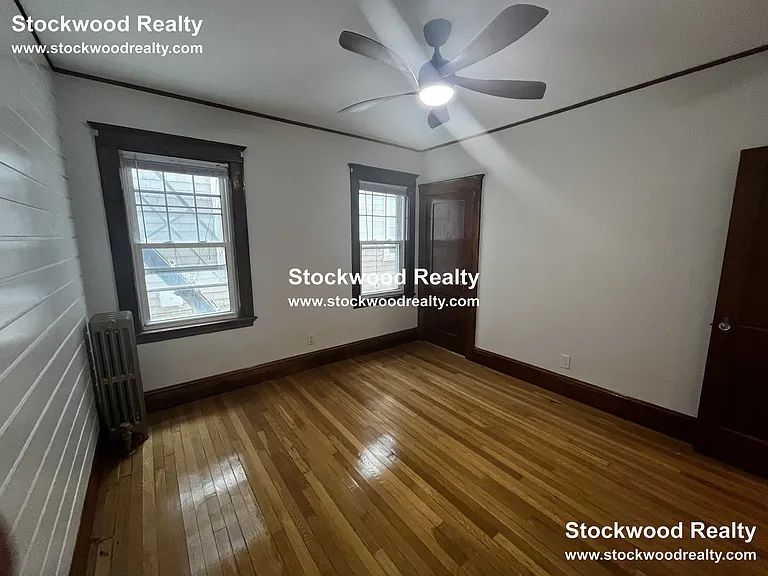 72 Harvest St #1R — Photo 18