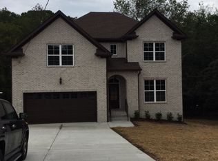 89 Valley Brook Dr, Hendersonville, TN 37075