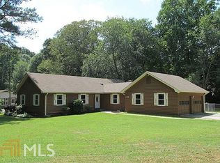 190 Deer Trl, Fayetteville, GA 30214