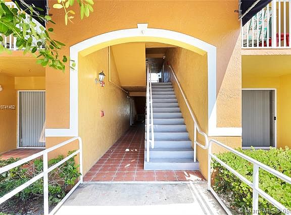 3rd image of 21000 SW 87th Ave APT 106