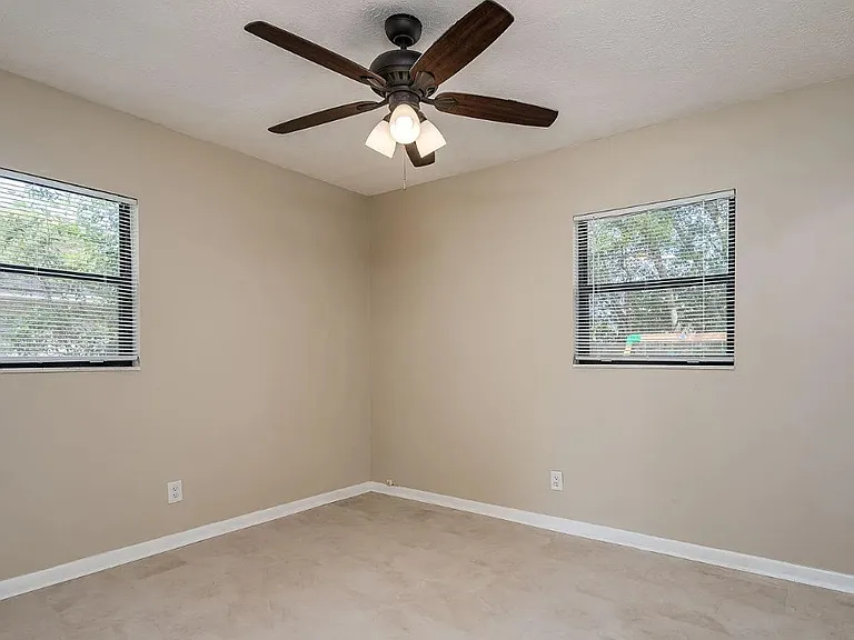 7707 Falcon St — Photo 5