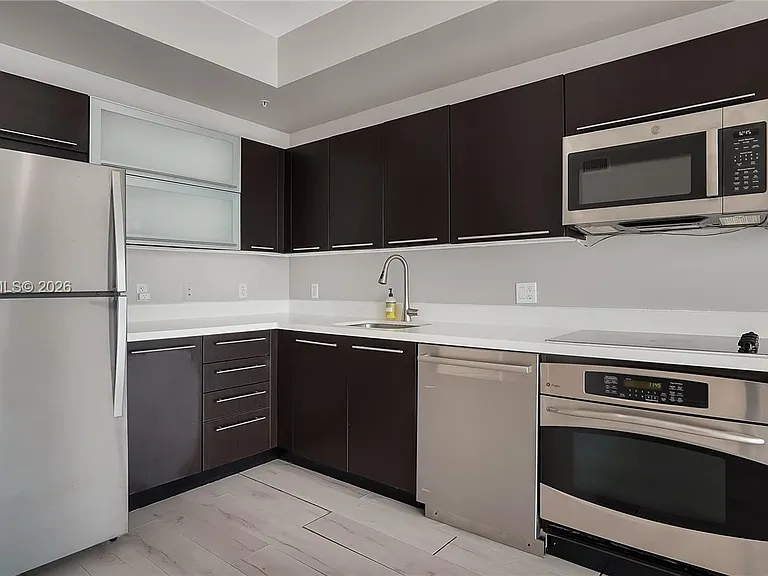 90 SW 3rd St #3003 — Photo 18