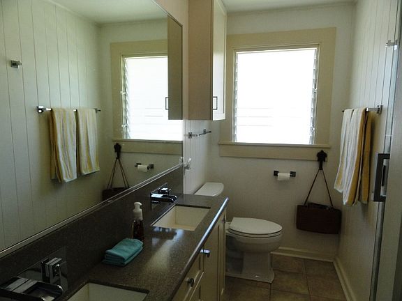 4th image of 340A Hualani St