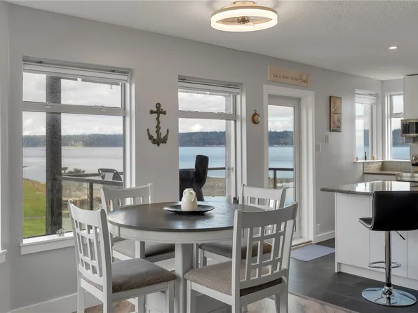 27 Island Hwy S #1401, Campbell River, BC V9W 1A2