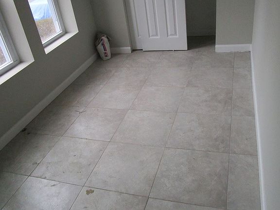 2nd image of 1009 W Duncannon Ave