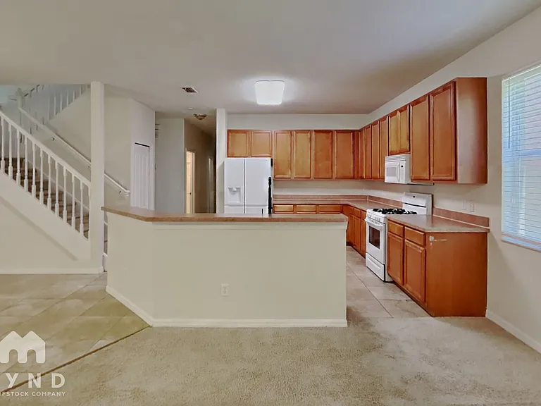 9333 Mandrake Ct — Photo 7