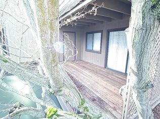 2478 Larkspur Ln APT 171, Sacramento, CA