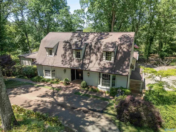 407 Country Club Dr, Gadsden, AL 35901