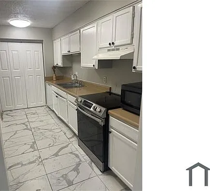 2040 Watermark Pl #2040 — Photo 4