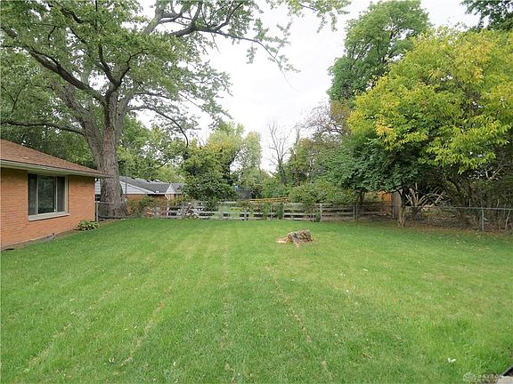 5th image of 4384 Jonathan Dr