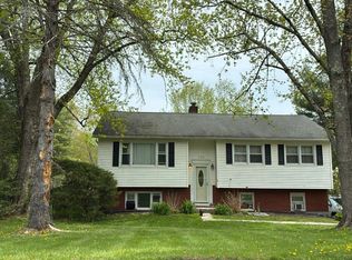 130 Dykeman Rd, Carmel, NY 10512