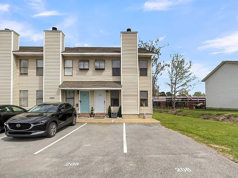 206 Pine Shadow Dr — Photo 4
