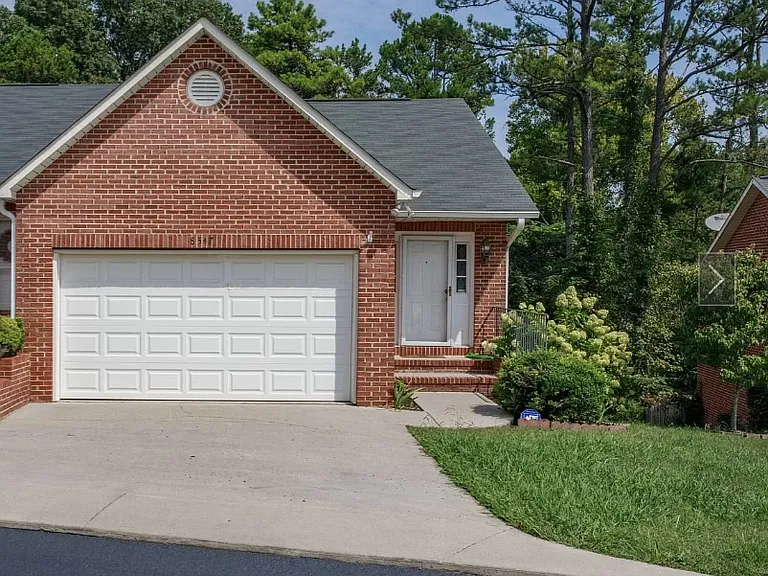 Driveway parking