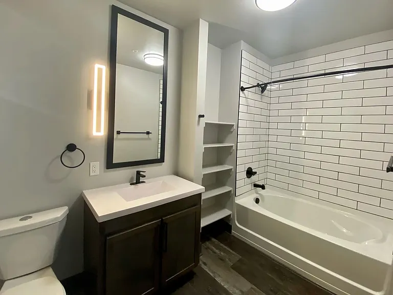The Vibe Apartments — Photo 15