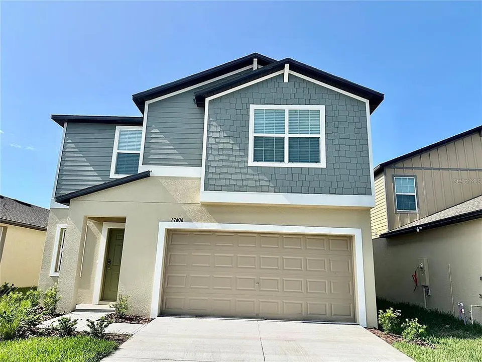 17606 Happytrails St
