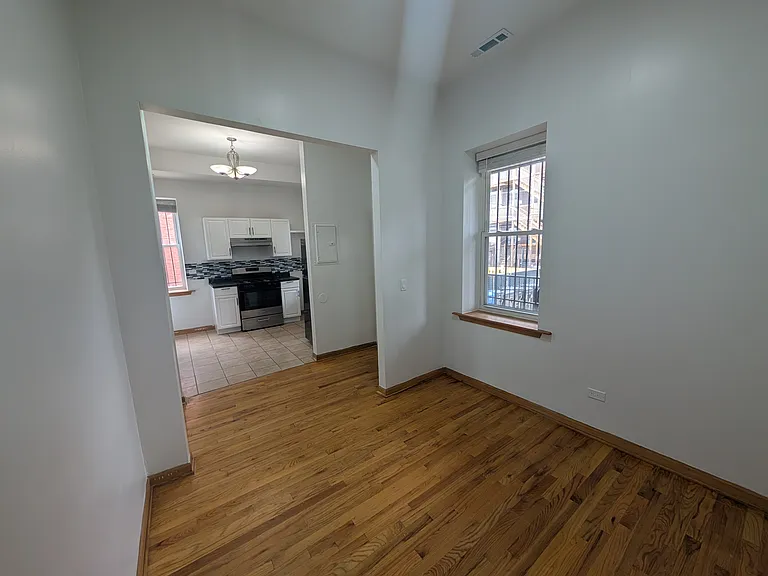 3212 W Warren Blvd #1 — Photo 8