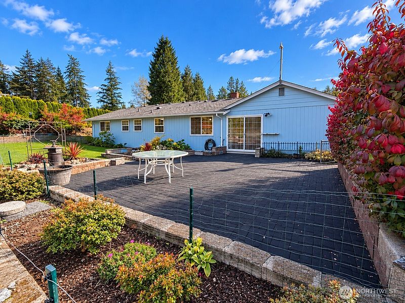 4th image of 4336 Birch Bay Lynden Rd.