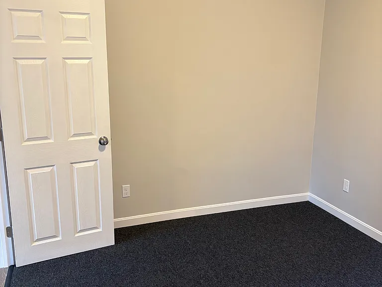 181 Main St #2 — Photo 6