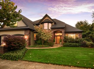 2610 Cumberland Dr, Eugene, OR 97408