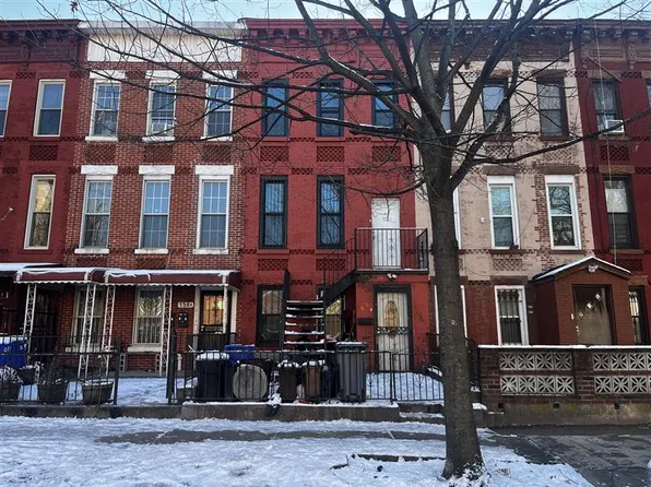 158 Macdougal Street image 1 of 1