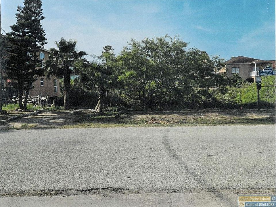 1st image of 207 W Esperanza St
