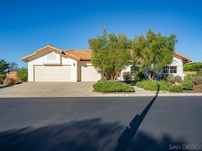 1561 Greenridge Dr, Vista, CA, 92081